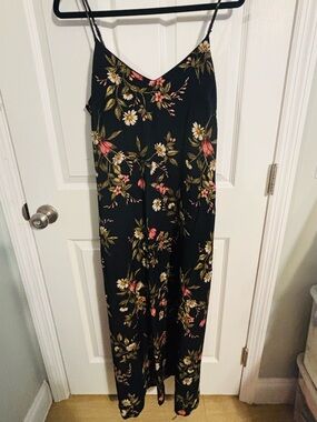 😍Joie Black Floral Maxi Dress with Pockets and shelf bra size medium
